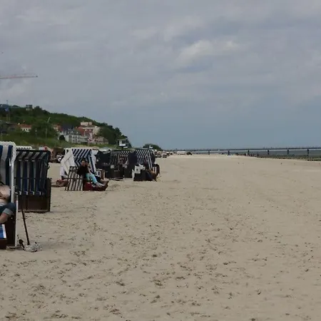 בית נופש New Ernst 1 הרינגסדורף